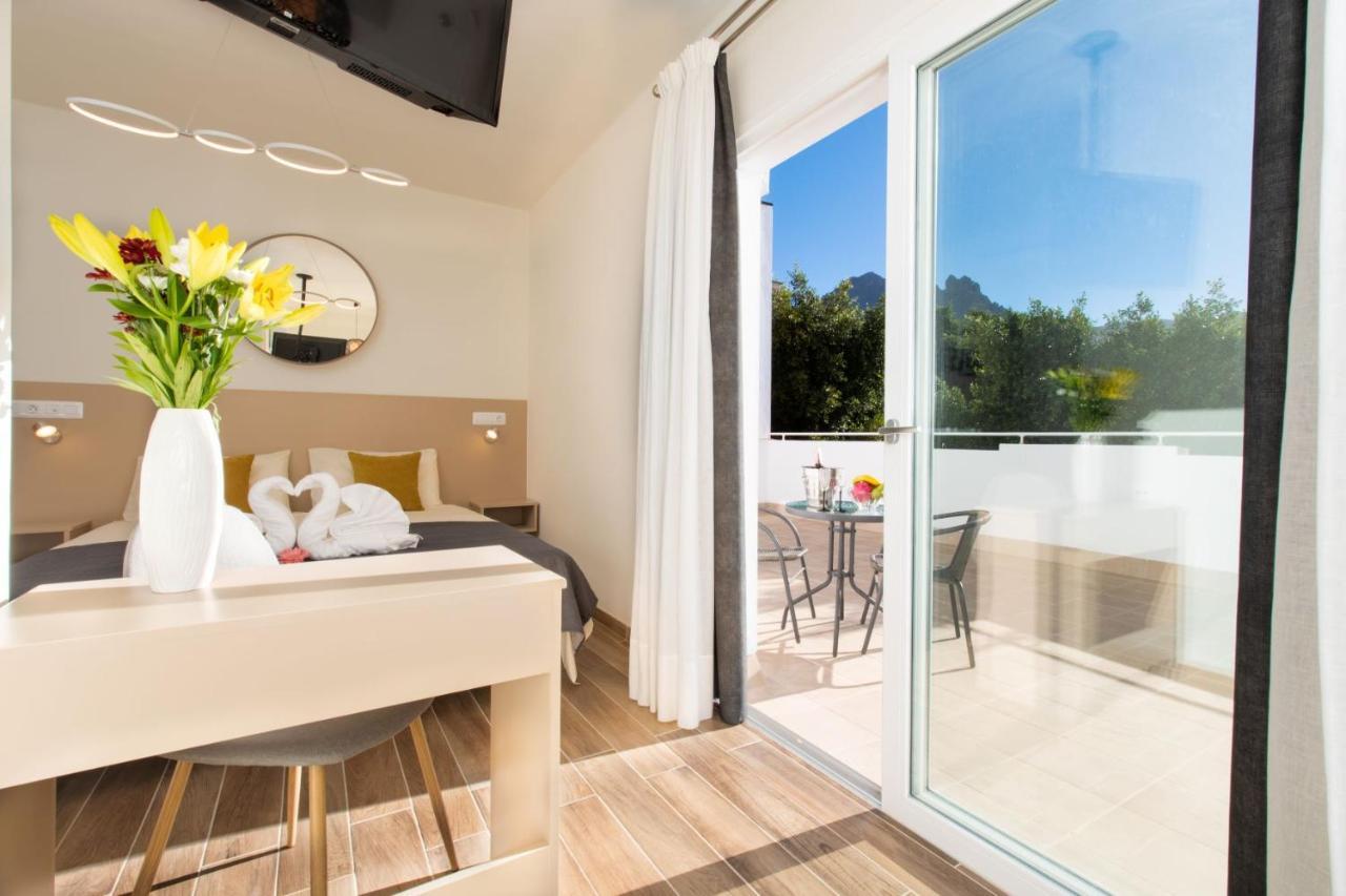 Suncanarias Hotel Adeje Plaza Costa Adeje  ภายนอก รูปภาพ